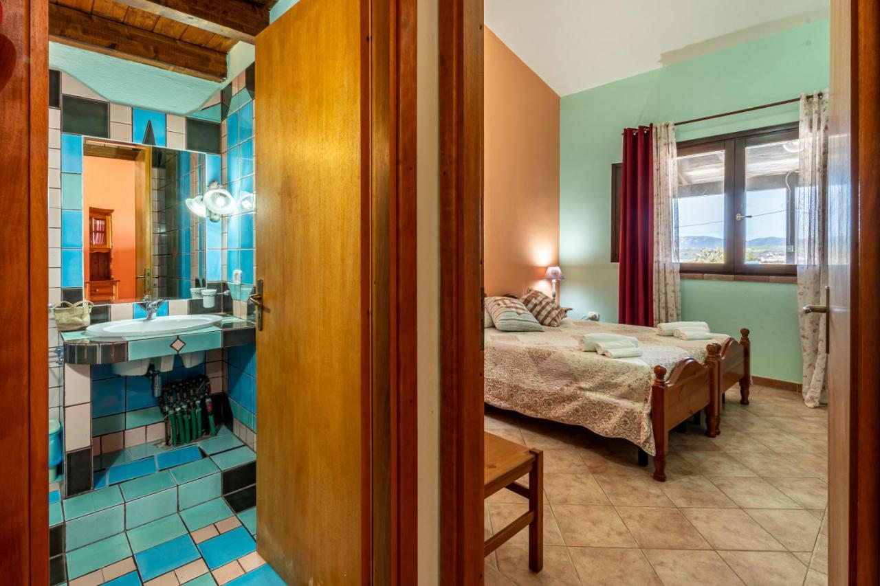 Casa Vacanza Su Cuili ゴンネーザ エクステリア 写真
