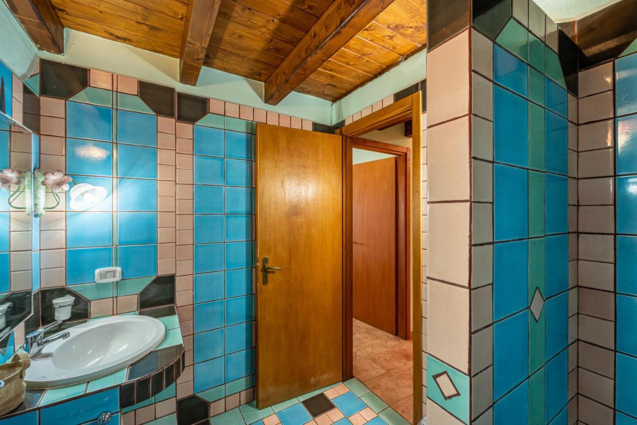 Casa Vacanza Su Cuili ゴンネーザ エクステリア 写真